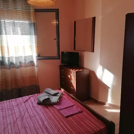 Lägenhet Enoikiazomena Diamerismata Mezonetes Giannakoudis νο5 *