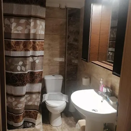 Enoikiazomena Diamerismata Mezonetes Giannakoudis νο5