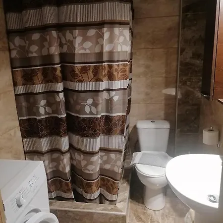 아파트 Enoikiazomena Diamerismata Mezonetes Giannakoudis νο5